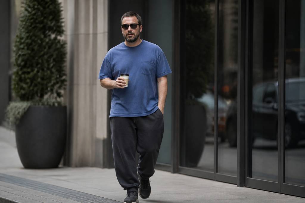 Adam Sandler clothes for effortless everyday style